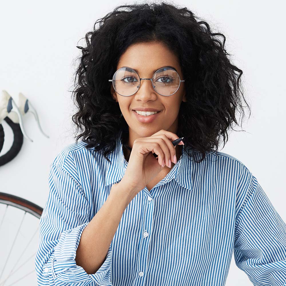 business and education concept portrait of pretty QNAM9MA